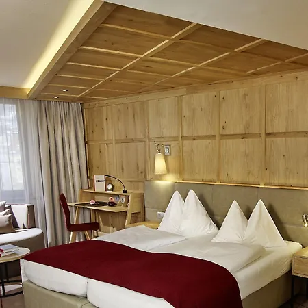 Hotel Innsbruck 4*
