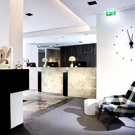 Готель Hotel Innsbruck Інсбрук