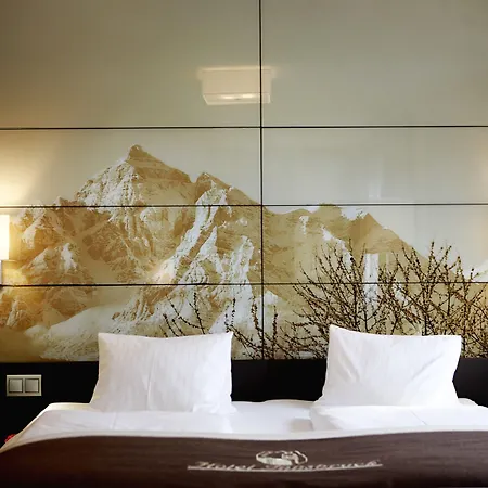 Hotel Innsbruck 4*