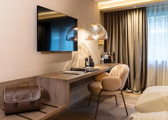 מלון Hotel Innsbruck