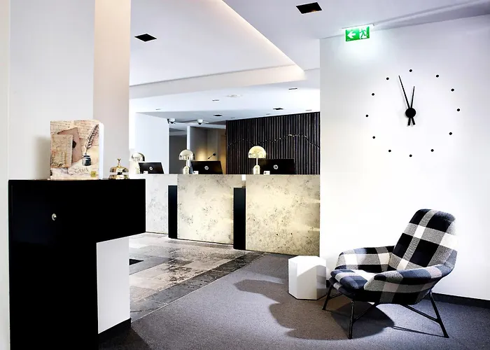 מלון Hotel Innsbruck אינסברוק