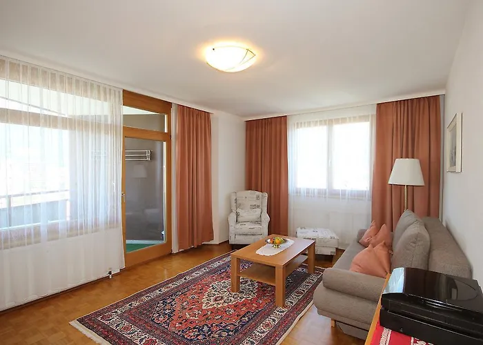 Отель Hotel Innsbruck 4*