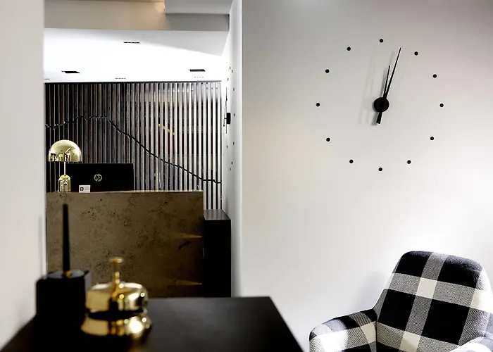 Hotel Innsbruck Отель