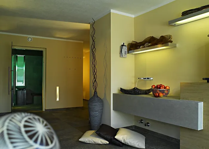 Отель Hotel Innsbruck Инсбрук